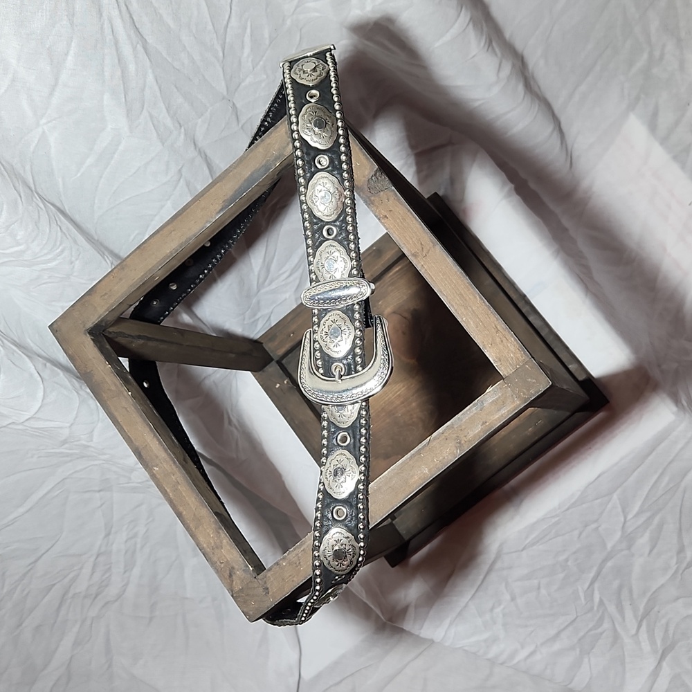 Sand Castle Black Leather and Silver Rivets Women's Belt
